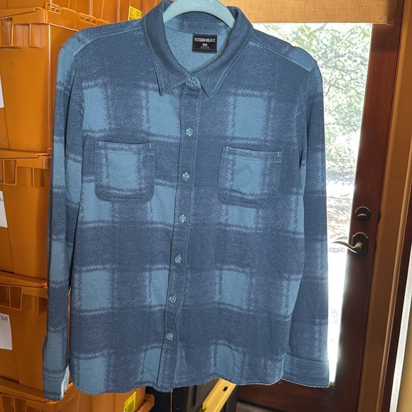 32 Degrees Ladies' Cozy Knit Button-Up Shirt Goblin Blue Size Small - Picture 4 of 11